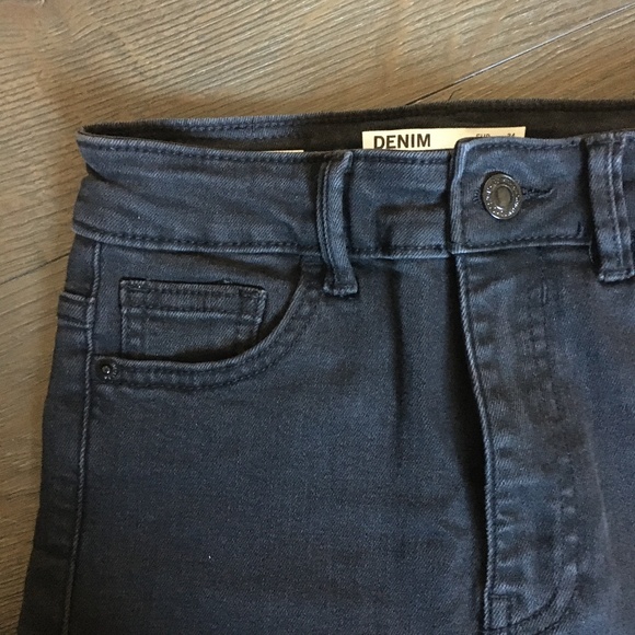 High Rise Black Skinny Jeans - Picture 10 of 10